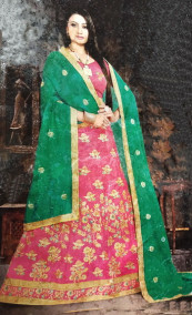 Индийский женский костюм &quot;Канти&quot; Индийский костюм - юбка, блуза(чоли) и накидка с золотой вышивкой