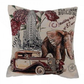 Диванная подушка &quot;Слон и автомобиль&quot;                 Диванная декоративная подушка