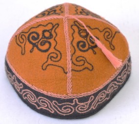 Киргизская валяная шапочка Войлочная кепка - бейсболка с национальным орнаментом Кыргызстана