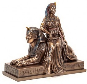 Статуэтка &quot;Нефертити и Сфинкс&quot;       Статуэтка царицы Нефертити.