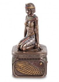 Египетская шкатулка &quot;Египтянка&quot;   Небольшая изящная шкатулка в стиле Арт-деко с египетскими мотивами.